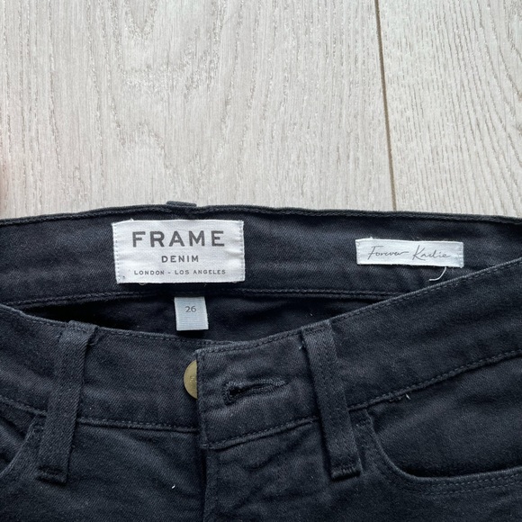 FRAME Forever Karlie Skinny Jeans - Picture 3 of 4